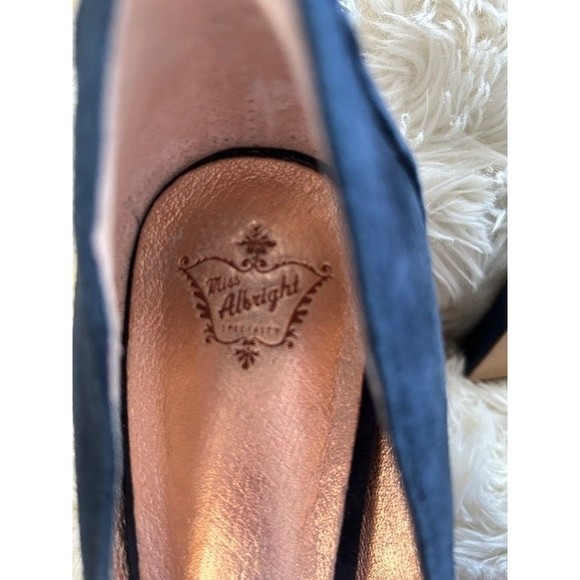 Anthropologie Miss Albright Jeweled Cabochon Navy Pumps‎ - Picture 6 of 7